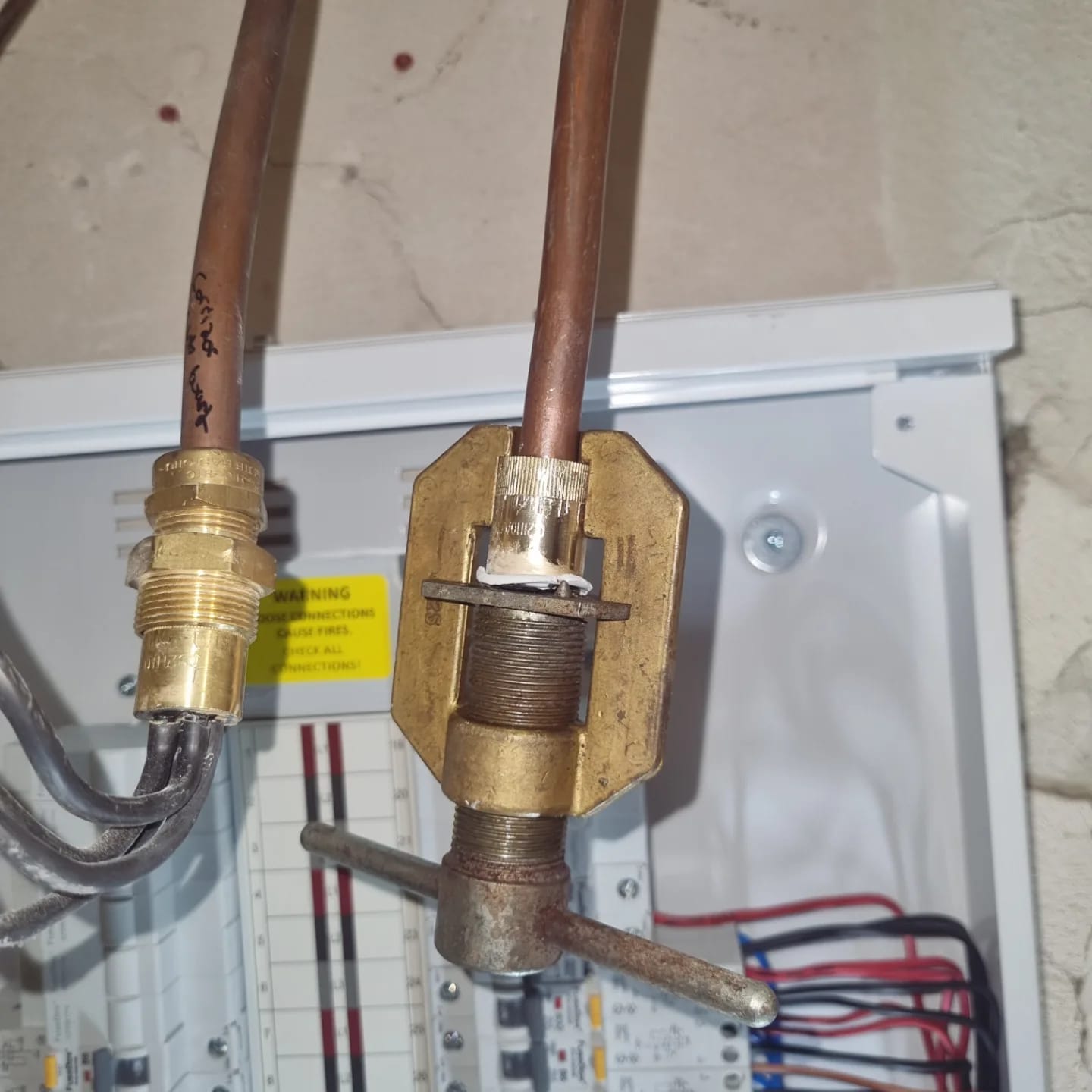 MICC / Pyro Cable: The Fire-Resistant Classic That Still Does the Job ...