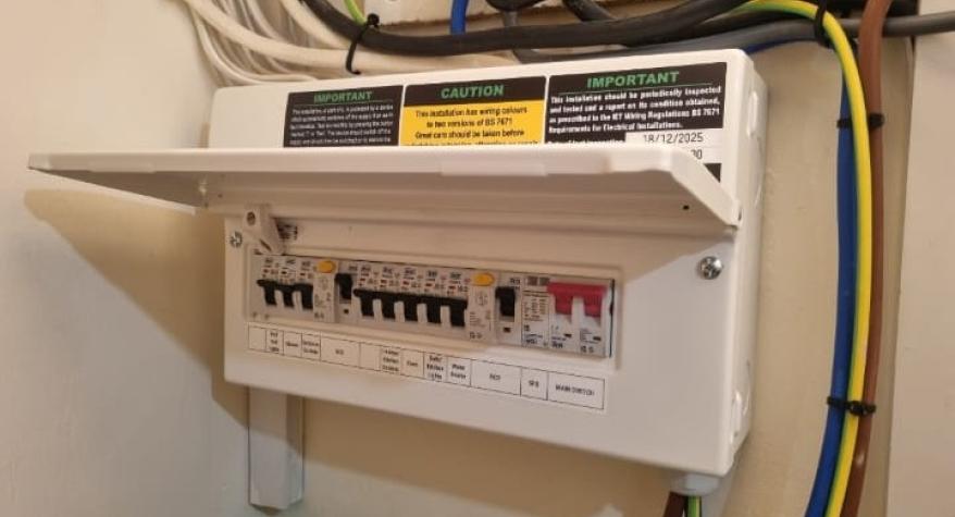 RCBO vs Split Load RCD Consumer Units – What’s the Difference?